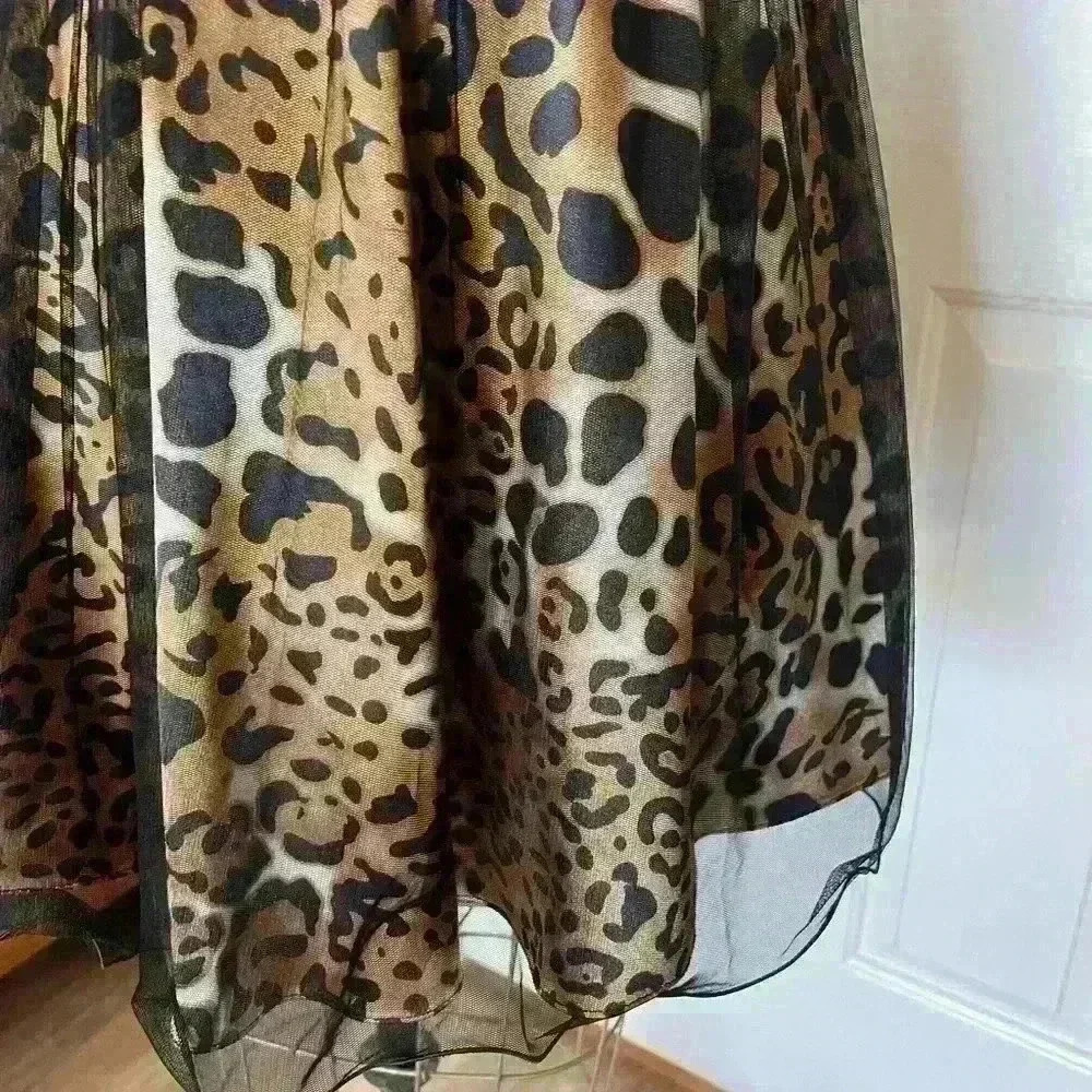 Blondie Nights, Fun Leopard Print, and Black Cocktail Dress. Size 1 - Picture 3 of 10
